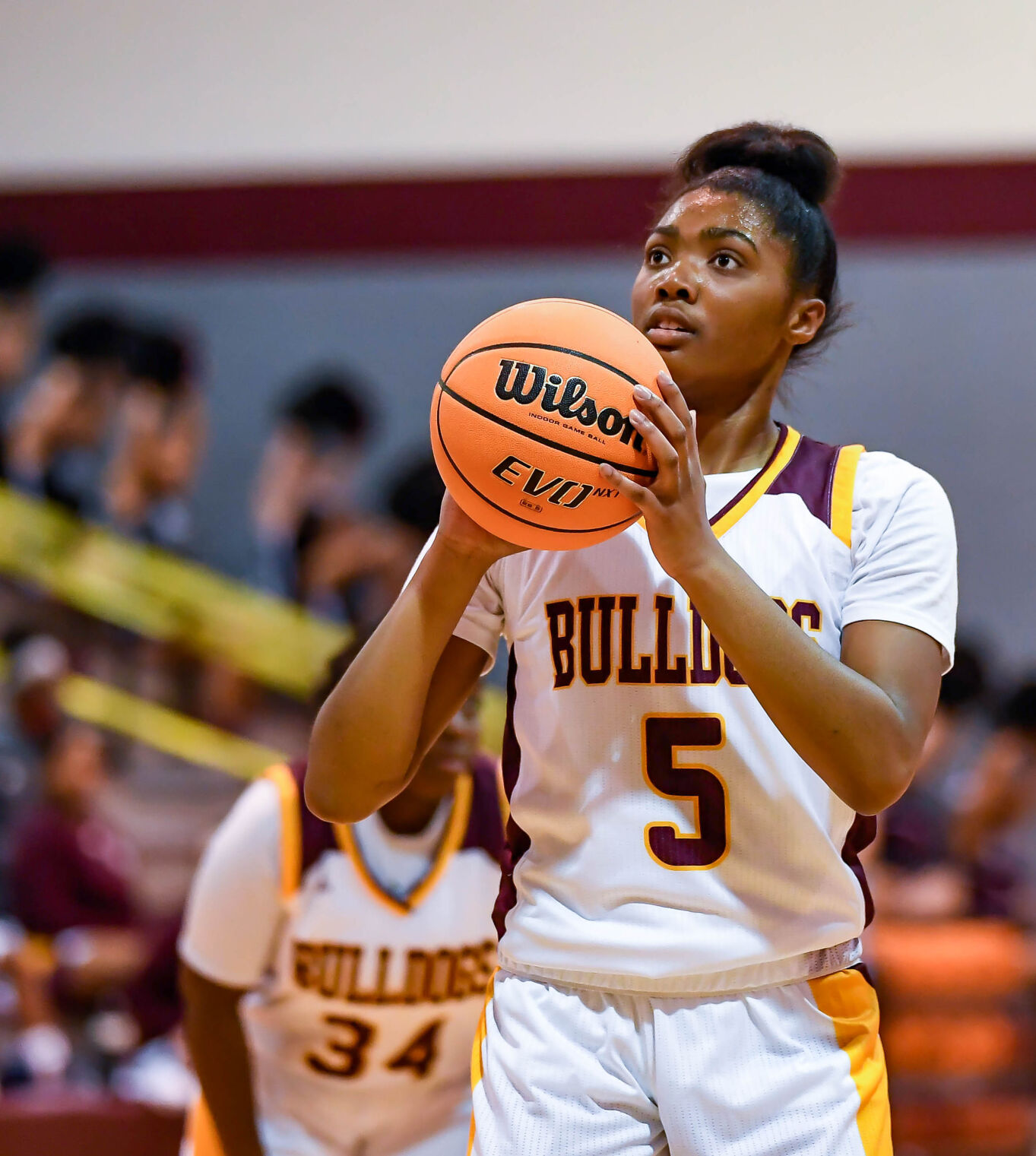 The Bulldogs defeated the Spiders.